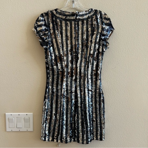 Parker Sequin Mini Dress XS V Neck Black Silver - Picture 6 of 8